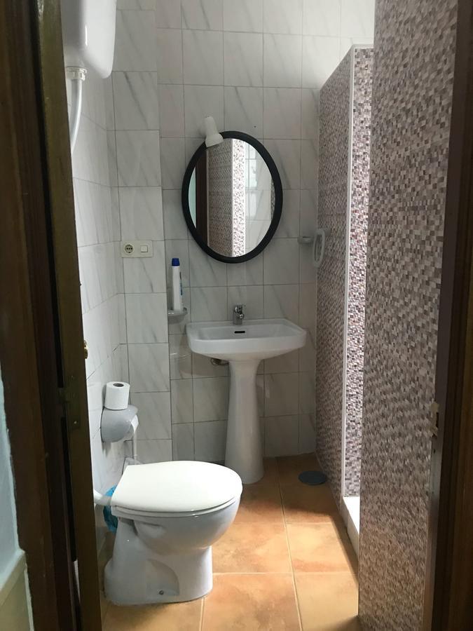 Hostal Bar San Pedro Майрена-дель-Алькор Екстер'єр фото